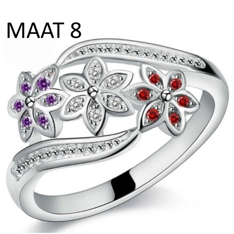 Zilveren ring met 3 bloemen - maat 8 Zilveren ring met 3 bloemen - maat 8